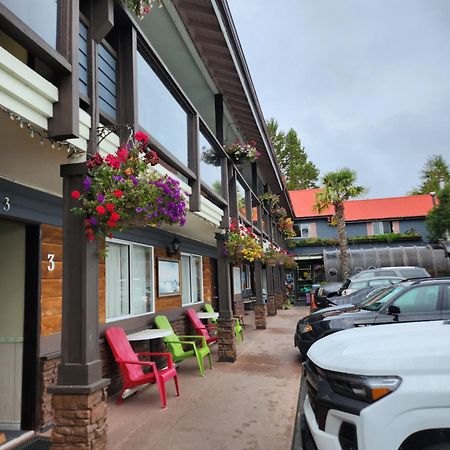 Schooner Motel Tofino Eksteriør bilde